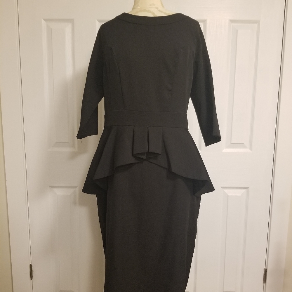 MUXXN - Black Retro Style Dress